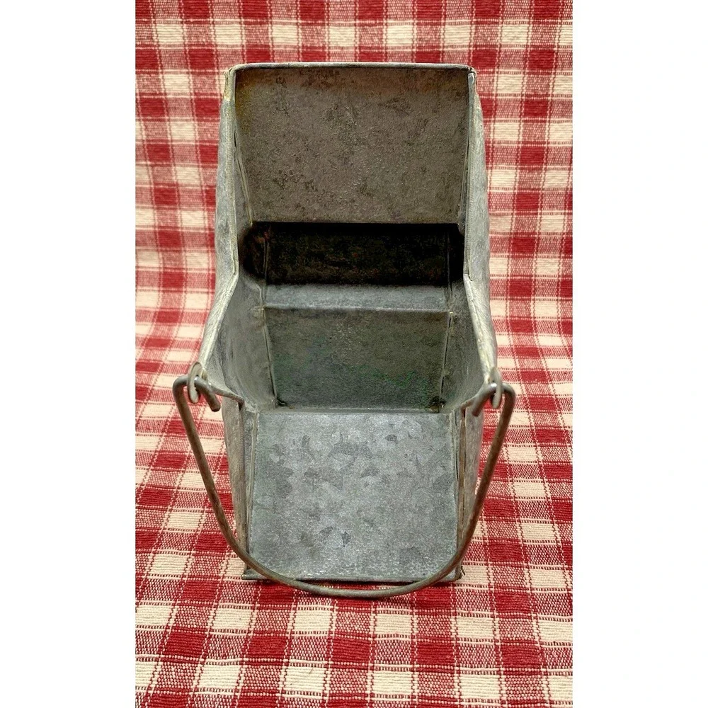 Vintage Rustic Primitive Tin Star Shaped Pail Bucket Farmhouse Americana